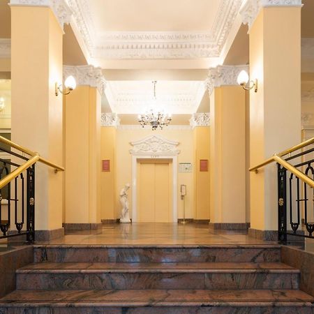 Отель Palais Am Kleistpark Франкфурт/Одер Экстерьер фото